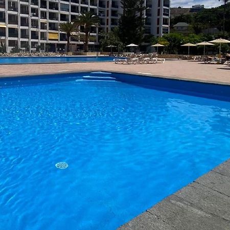 Апартаменты Beach And Pool In Playa De Las Americas Экстерьер фото