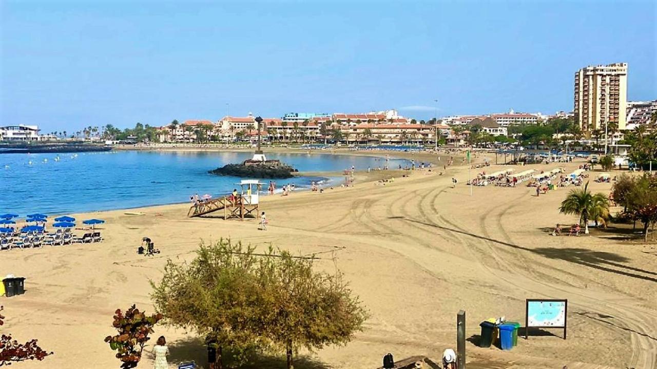 Апартаменты Beach And Pool In Playa De Las Americas Экстерьер фото